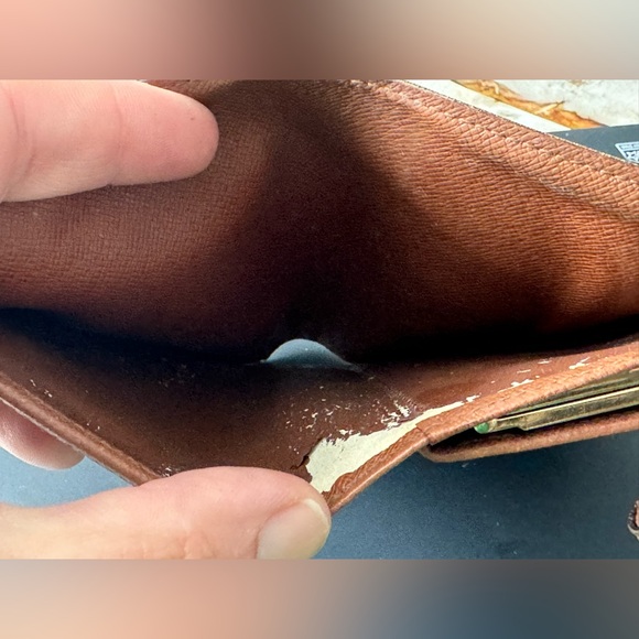 Louis Vuitton Viennois Bifold Kisslock Wallet - Very Good Condition - Picture 6 of 8